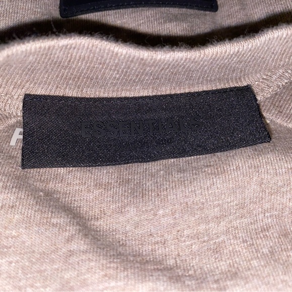 NWT Essentials Oversized Tee SOLD - Picture 4 of 5